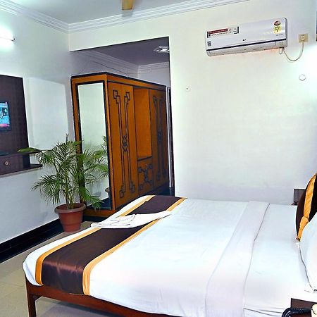 Hotel Rajhans International Bhāgalpur Extérieur photo