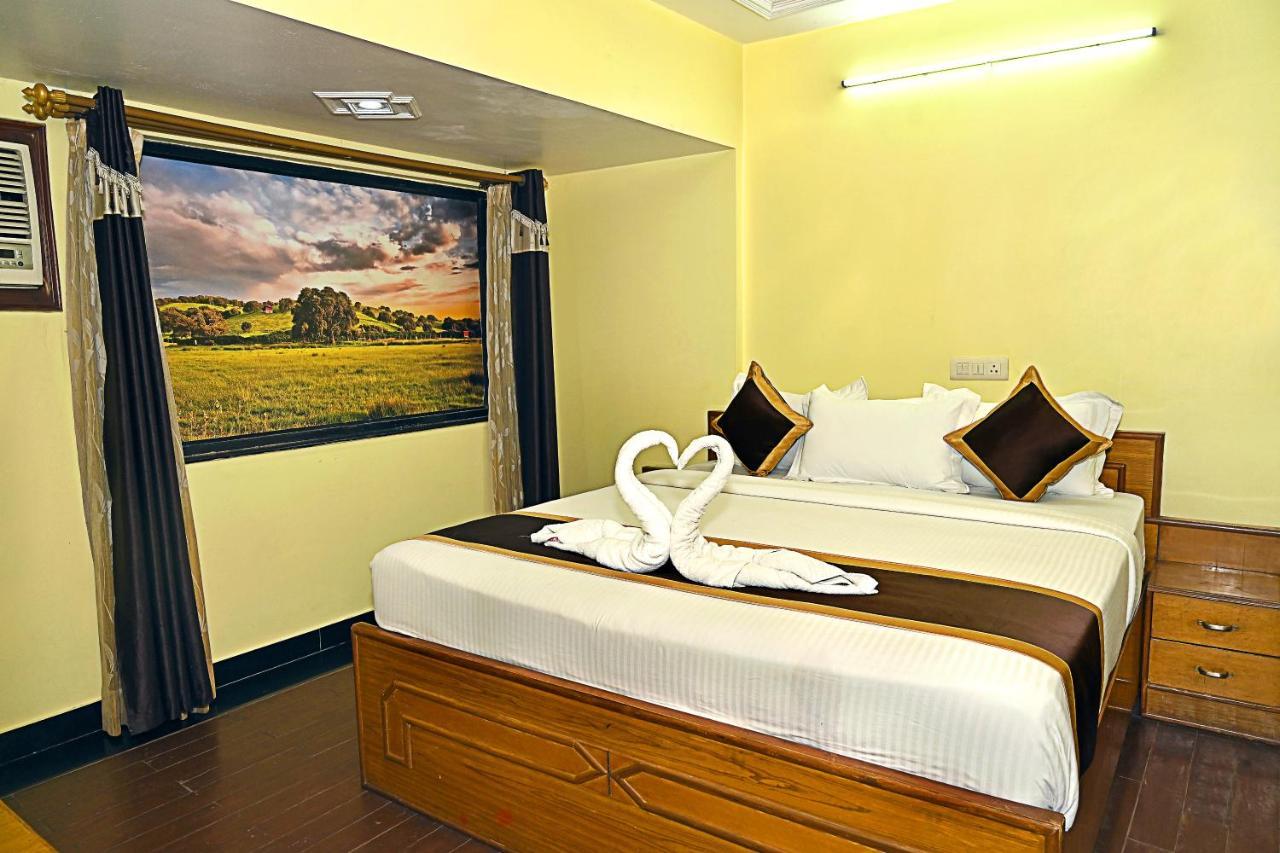 Hotel Rajhans International Bhāgalpur Extérieur photo