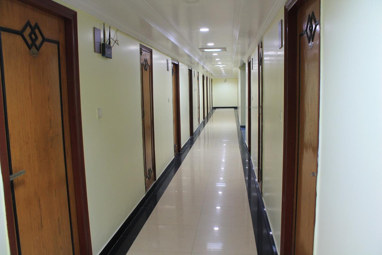 Hotel Rajhans International Bhāgalpur Extérieur photo