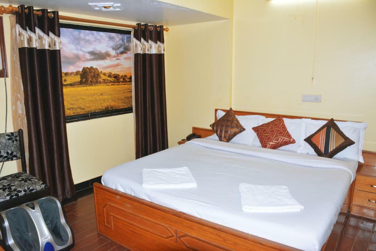Hotel Rajhans International Bhāgalpur Extérieur photo